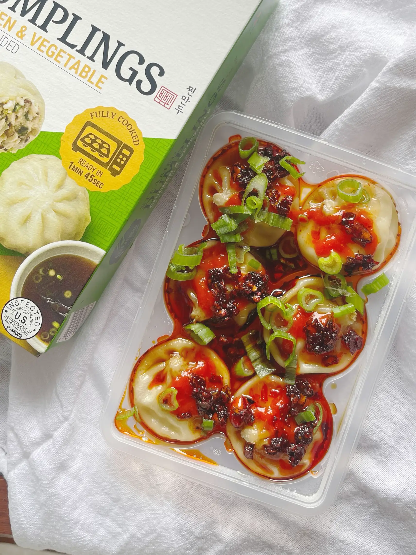 Bibigo Beef Pho Steamed Soup Dumplings, 6.6 oz - Pay Less Super Markets