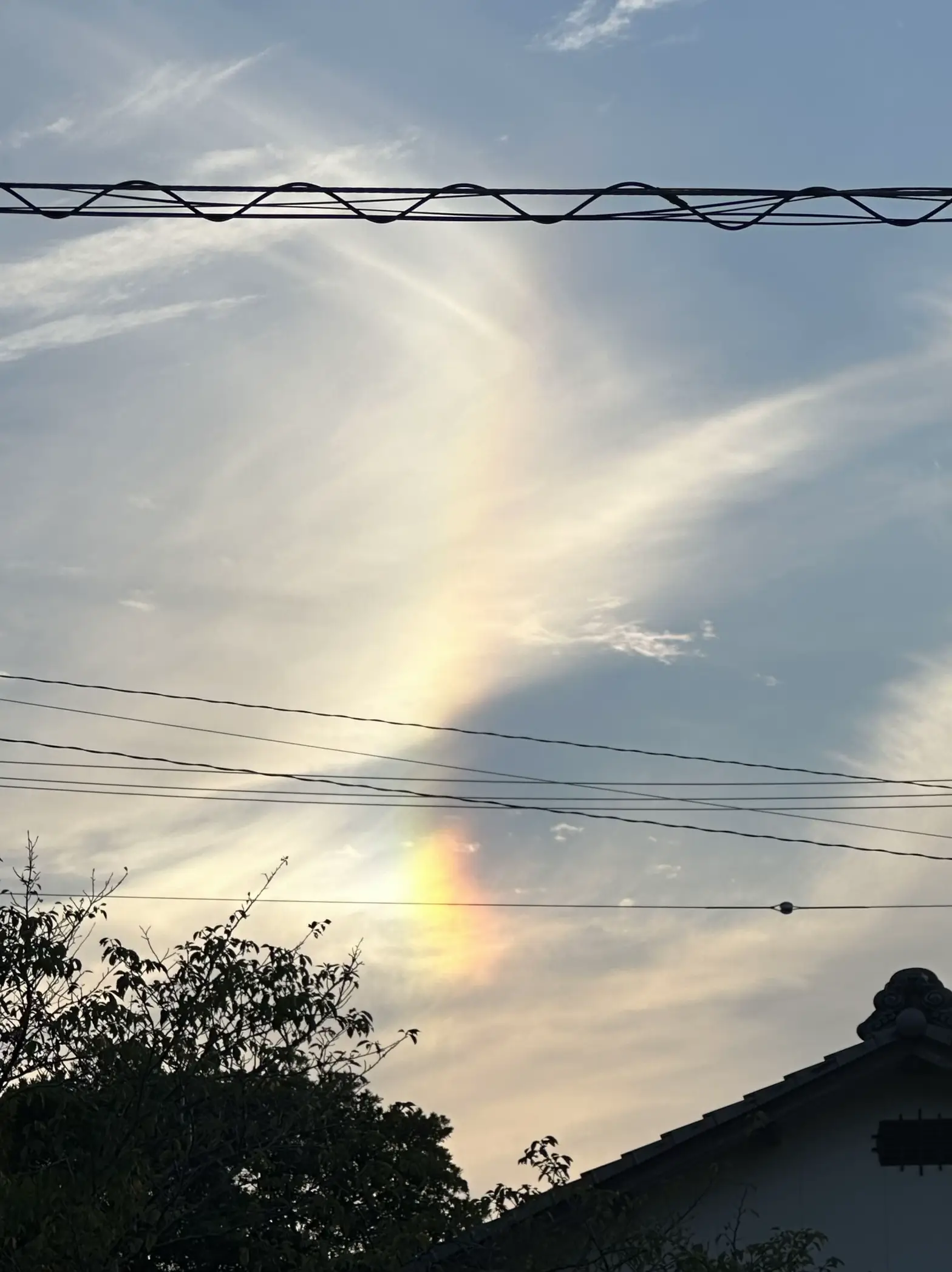 龍神雲に彩雲🌈 素敵すぎる夕暮れ | saruruが投稿したフォトブック | Lemon8