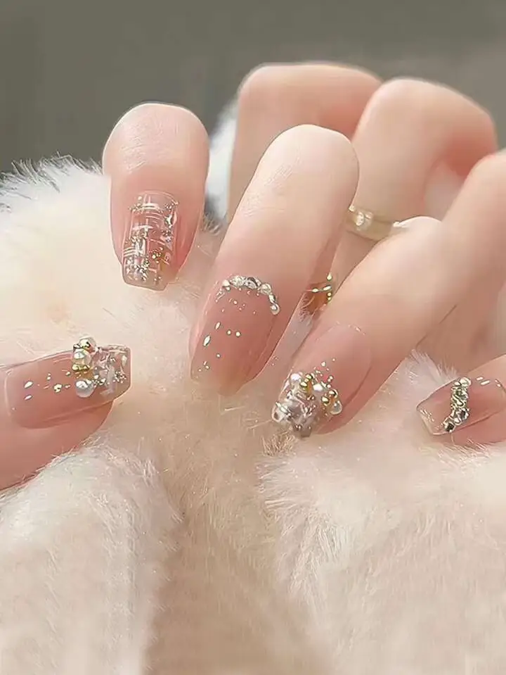 SHEINキラキラネイル💅✨ | Yumiが投稿したフォトブック | Lemon8