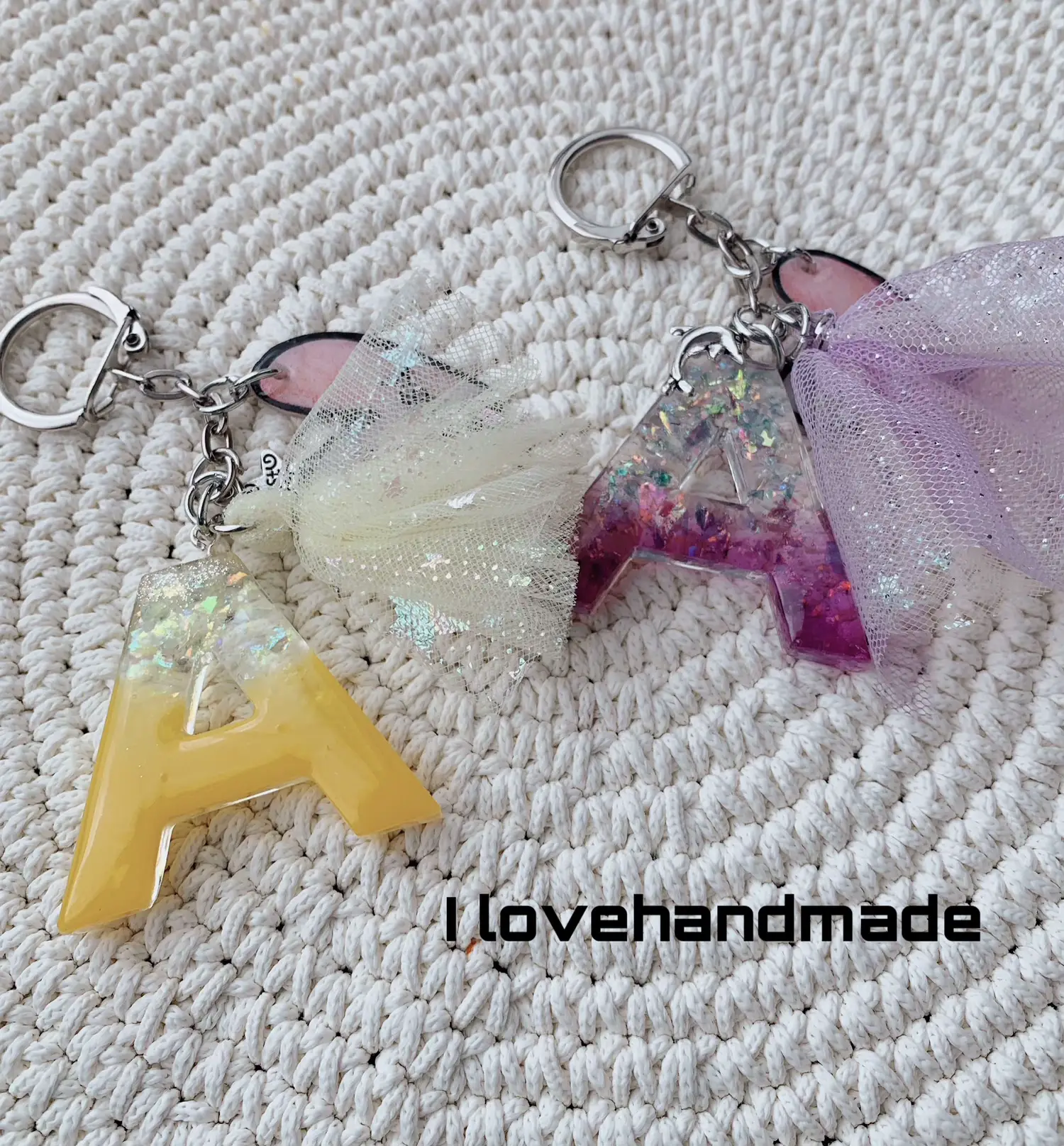 推し♡アクセサリー⭐︎イニシャルキーホルダー、イヤリング 痛い
