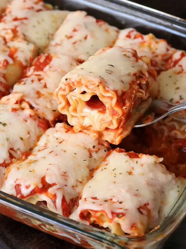 Easy Peasy Pizza Roll Ups - Recipe from Price Chopper