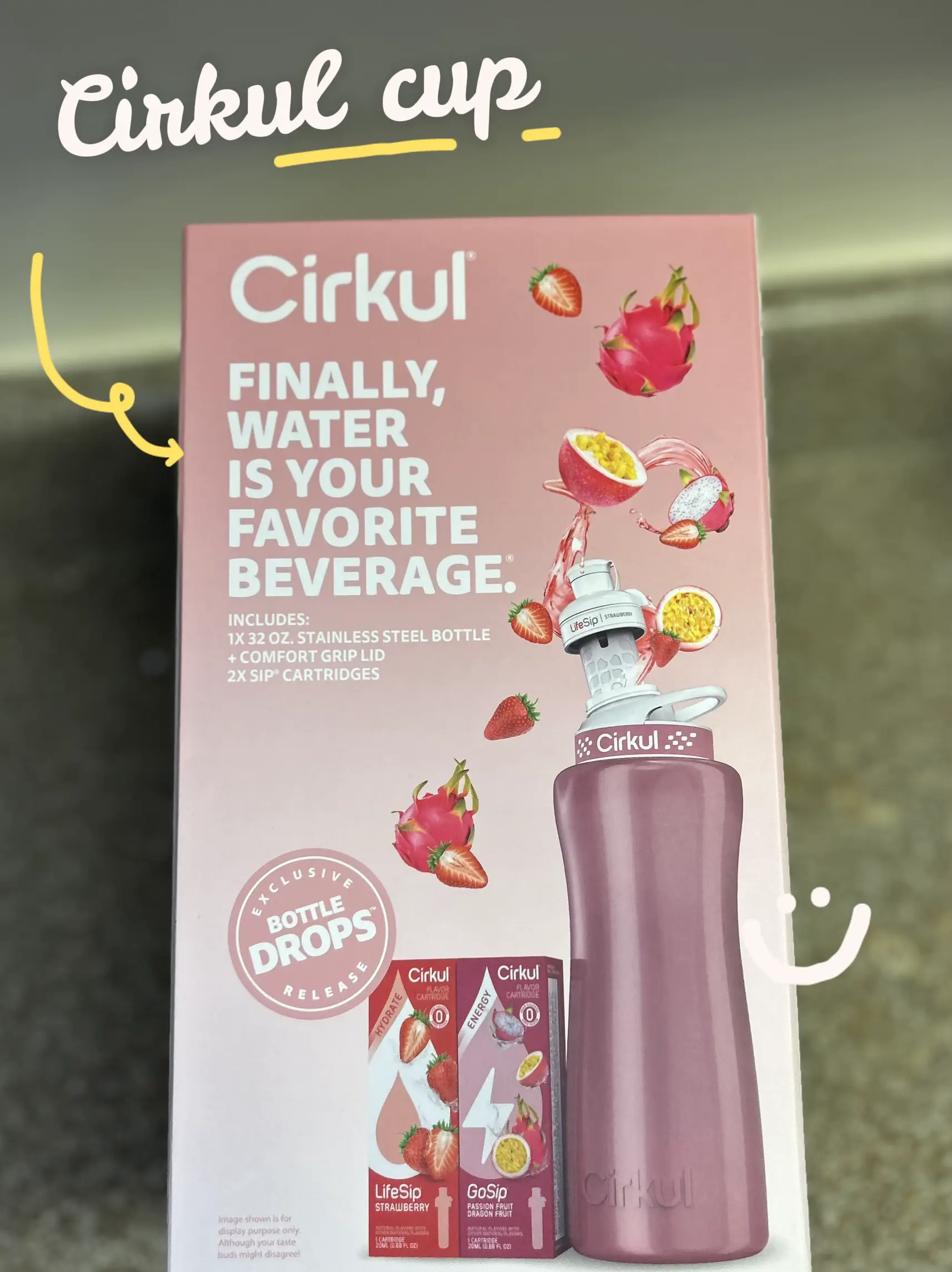 Cirkul 32oz Rose Gold Stainless Steel Water Bottle Starter Kit with Rose  Gold Lid and 2 Flavor Cartridges (Strawberry & Passion Fruit Dragon Fruit)