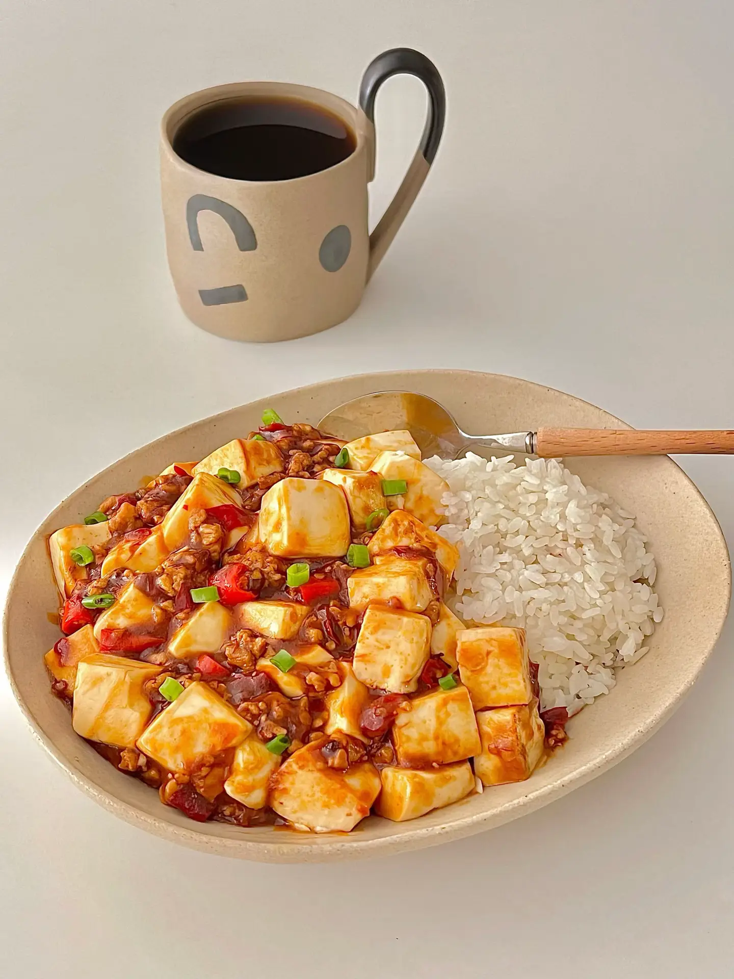 麻婆豆腐🍛｜辛くて香り豊かで滑らかな味わい🌶️ | MikiのTastyTalesが投稿したフォトブック | Lemon8