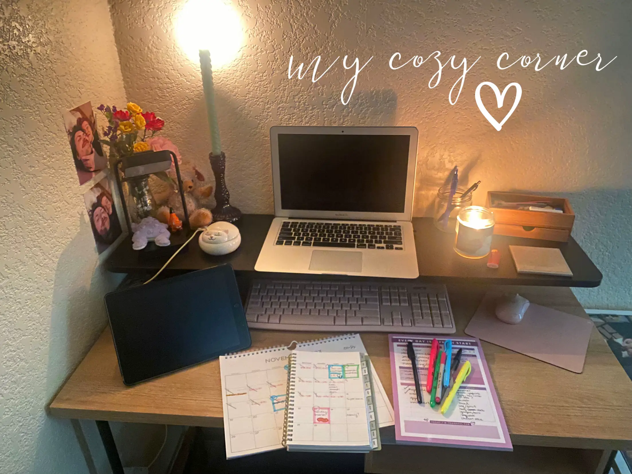 my cozy corner 🌷 | Gallery posted by Diane | Lemon8