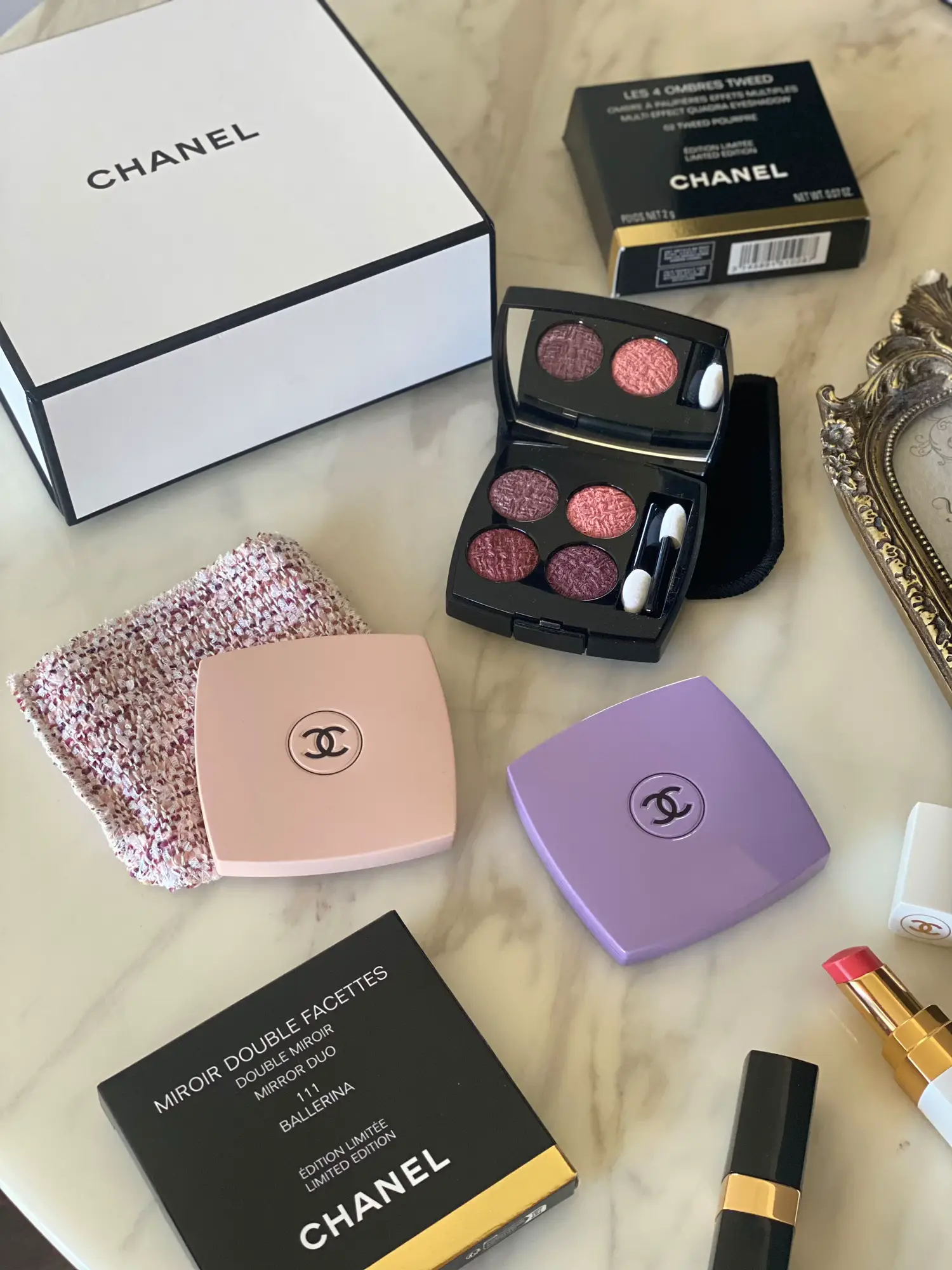 Chanel colours mirror compact review 111 Ballerina 