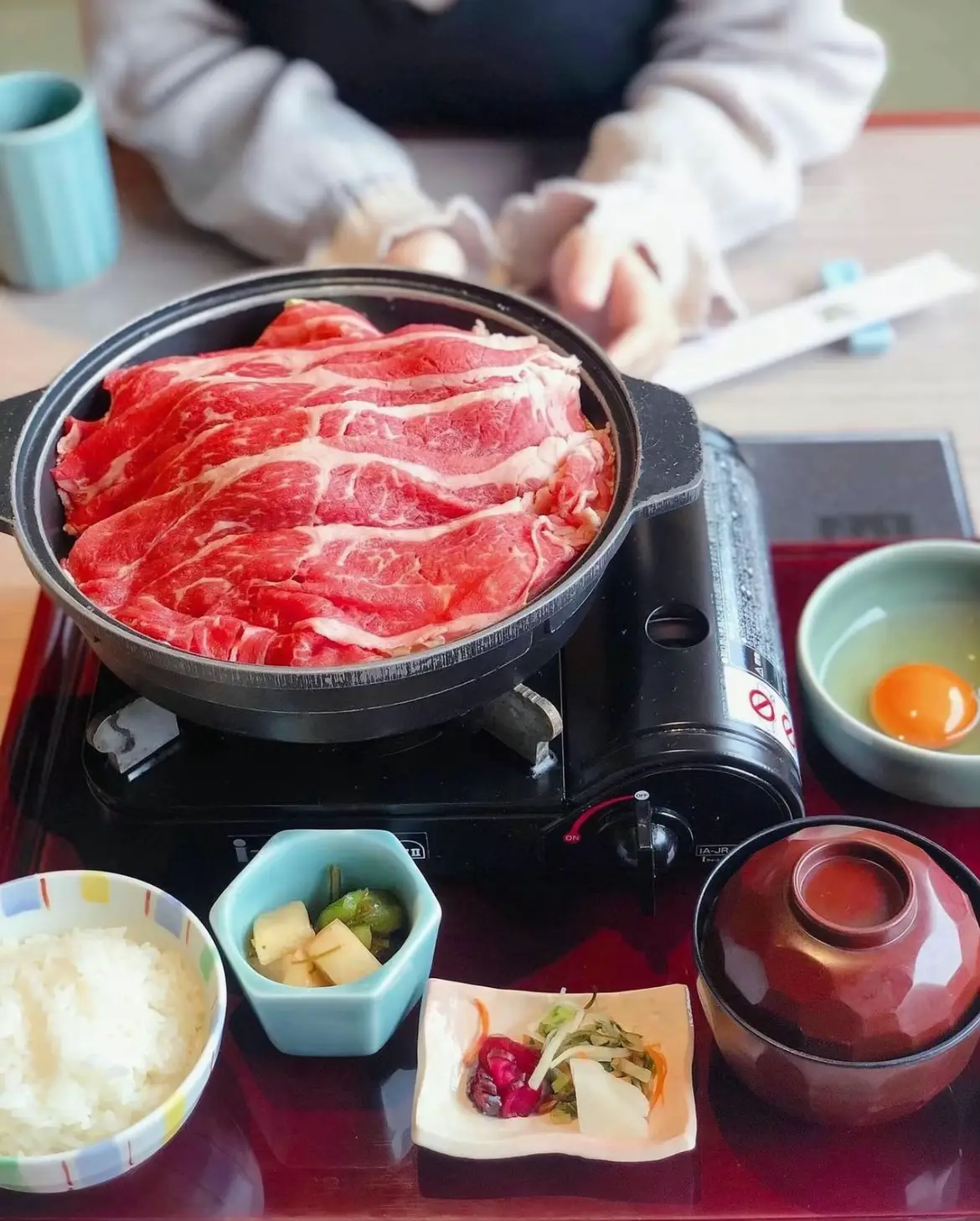 北九州グルメ】1300円でお肉2倍のお得すぎるすきやき定食🉐 | いづみん🐴福岡グルメと韓国が投稿したフォトブック | Lemon8