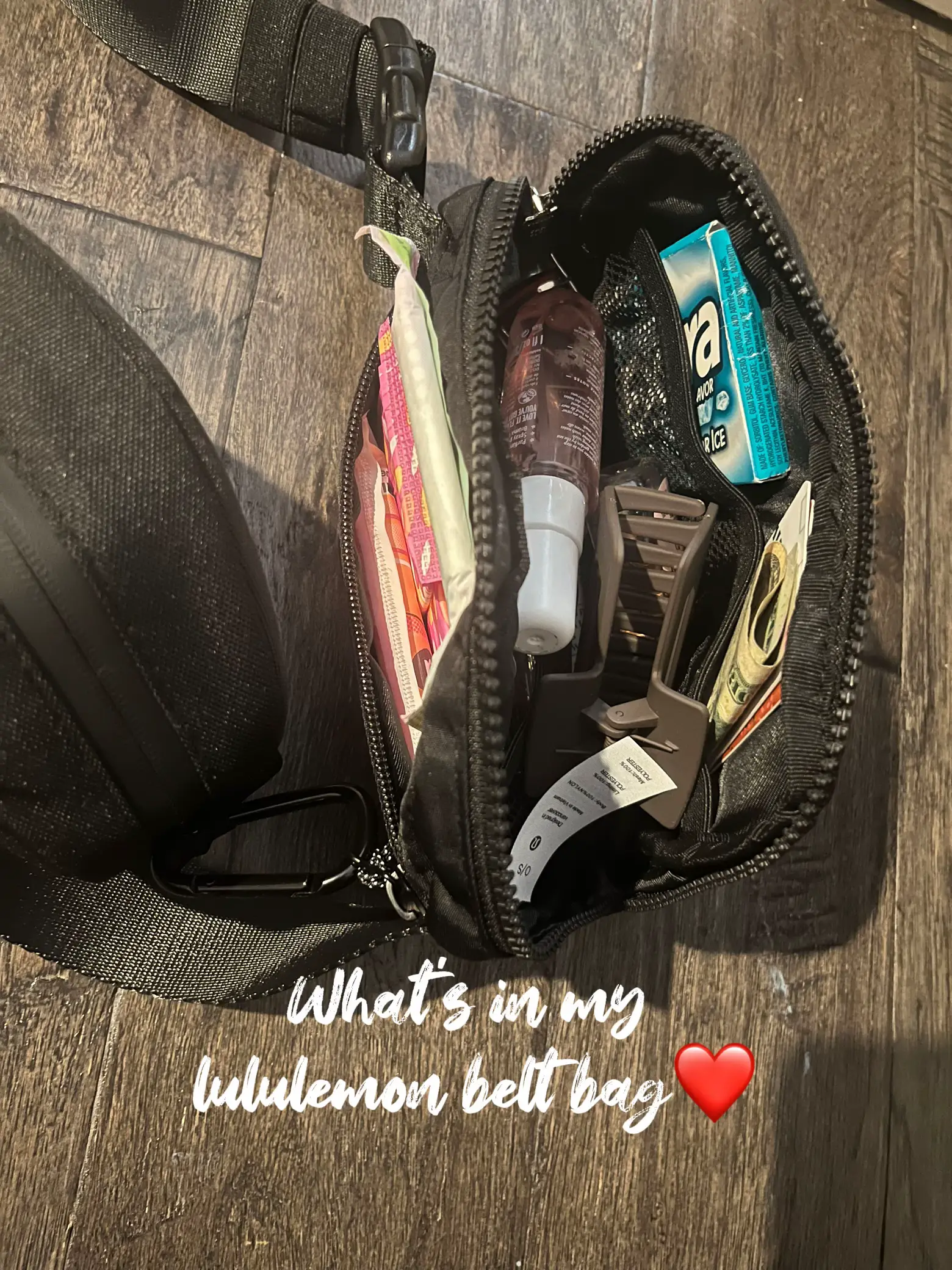 how to remove tag from lululemon belt bag｜TikTok Search
