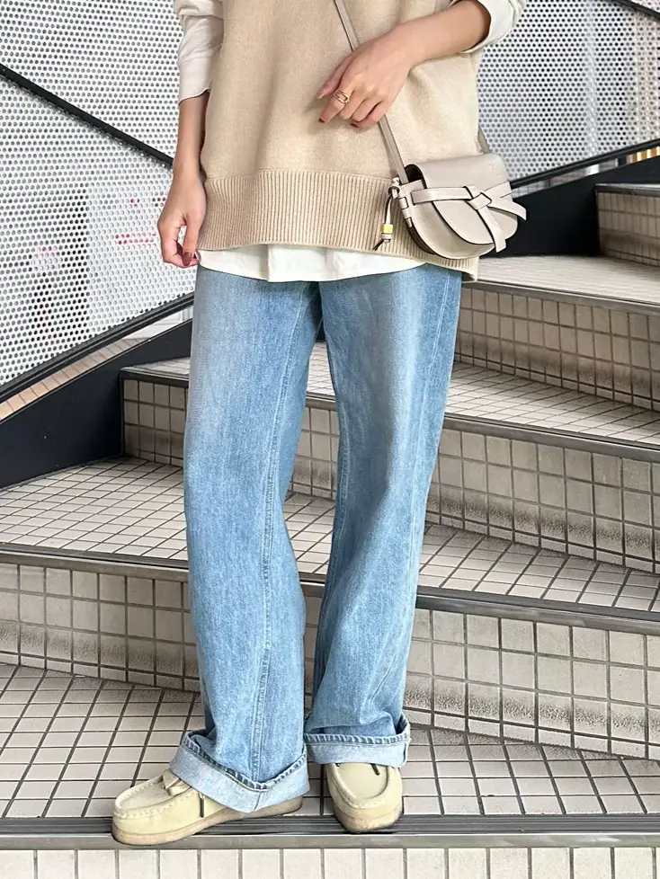 デニム👖×ニットベスト | 𝙰𝚜𝚞𝚔𝚊 ☺︎︎が投稿したフォトブック