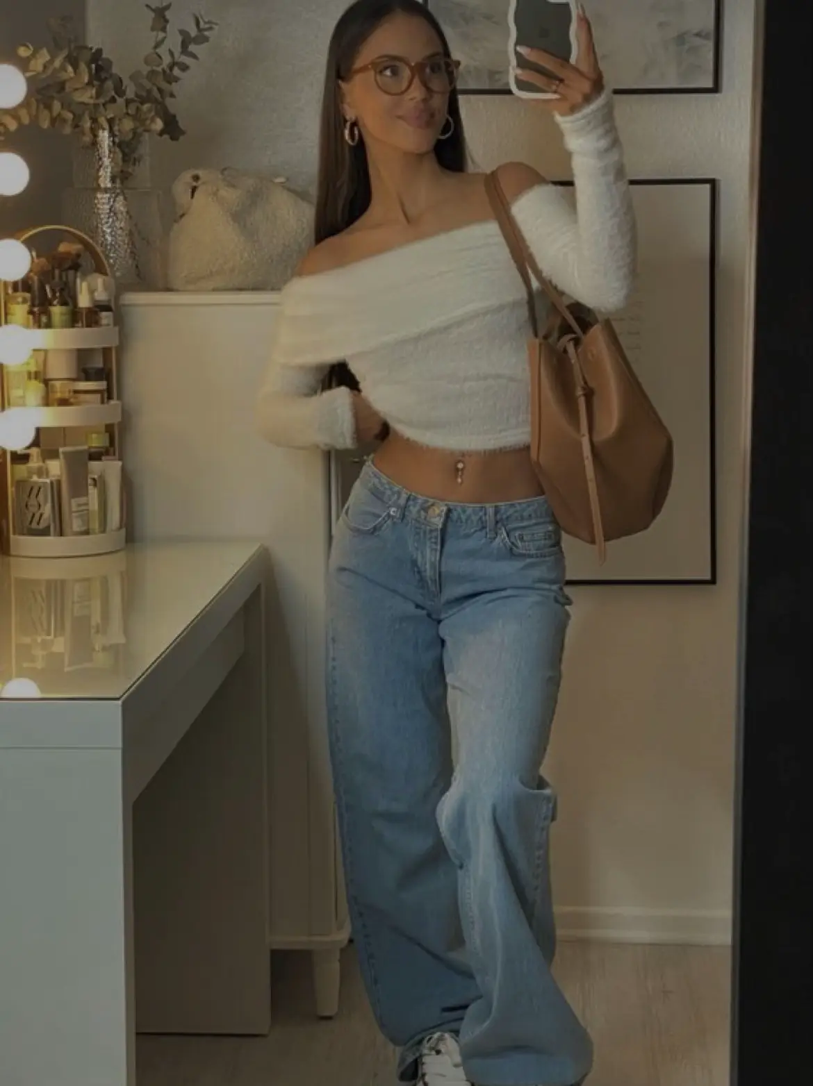 9 White jeans outfits 🤍 My jeans are really old Next so ive linked si