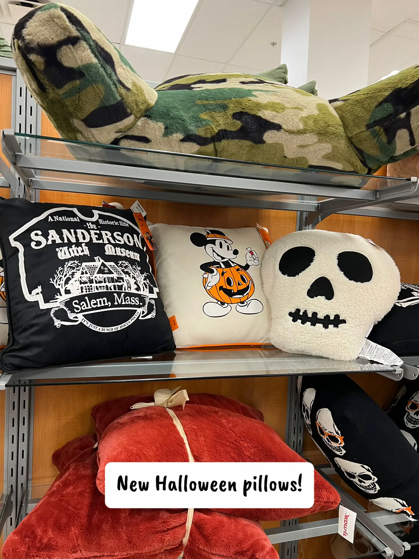 This past weekend at my local TJMaxx 🎃 : r/halloween