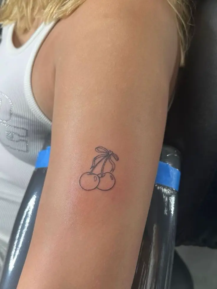 Cherry Hearts Icon  Cherry tattoos, Cute tiny tattoos, Simplistic tattoos