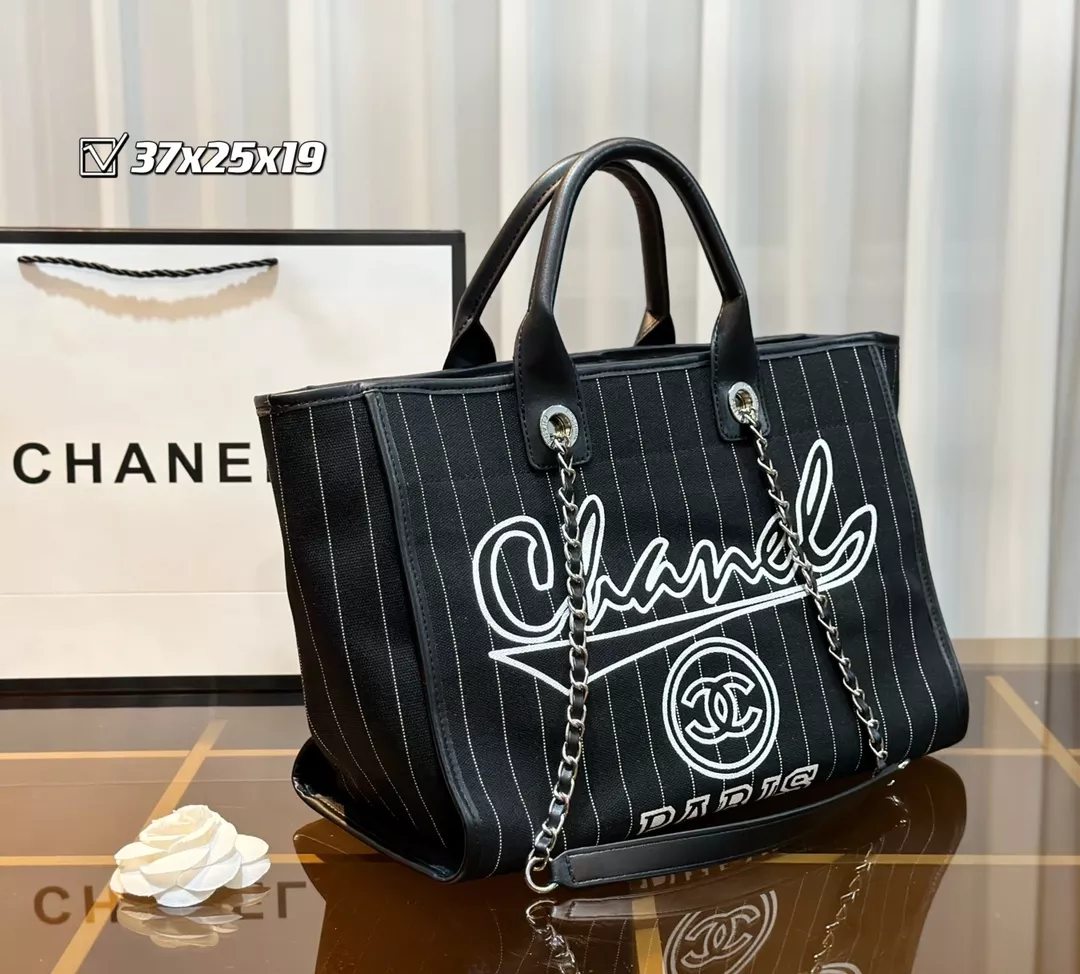 新着商品】CHANELですショルダーバッグ トートバッグ ハンドバッグ3点