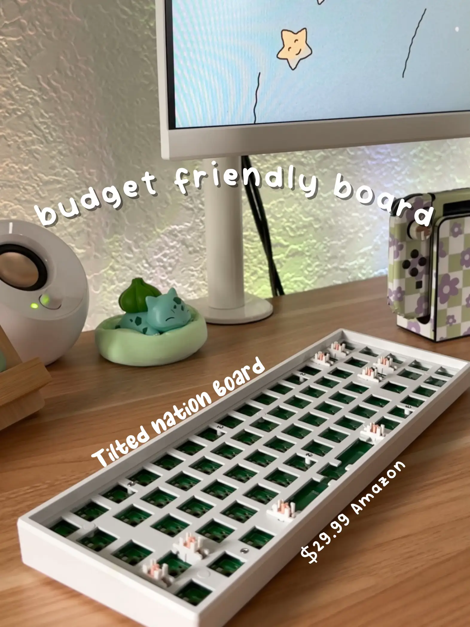 My custom bulbasaur keyboard ⌨️ Gallery posted by CozyMushie Lemon8