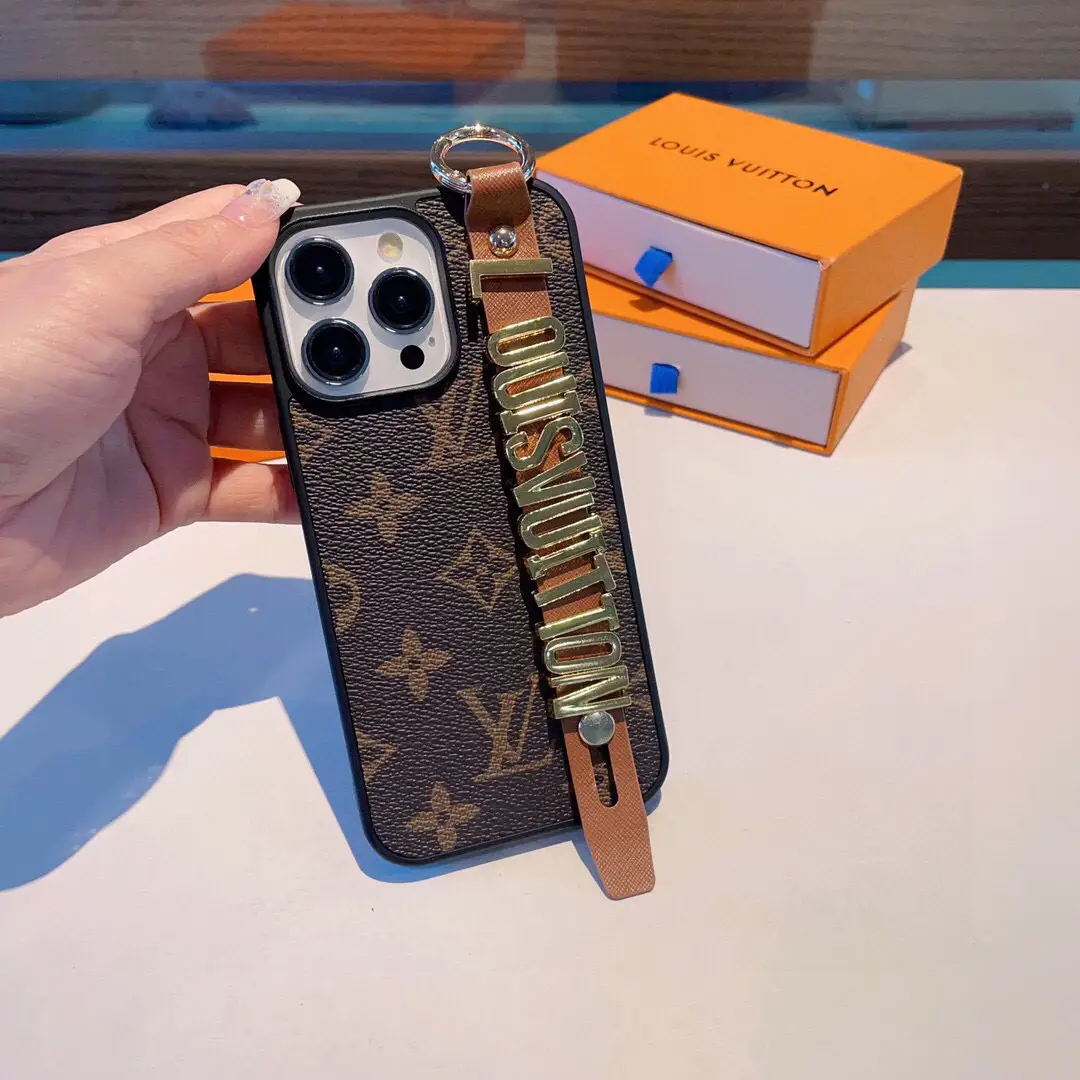 Louis Vuitton 2023 SS Louis Vuitton ☆M82082 ☆RE-TRUNK IPHONE 14 PRO