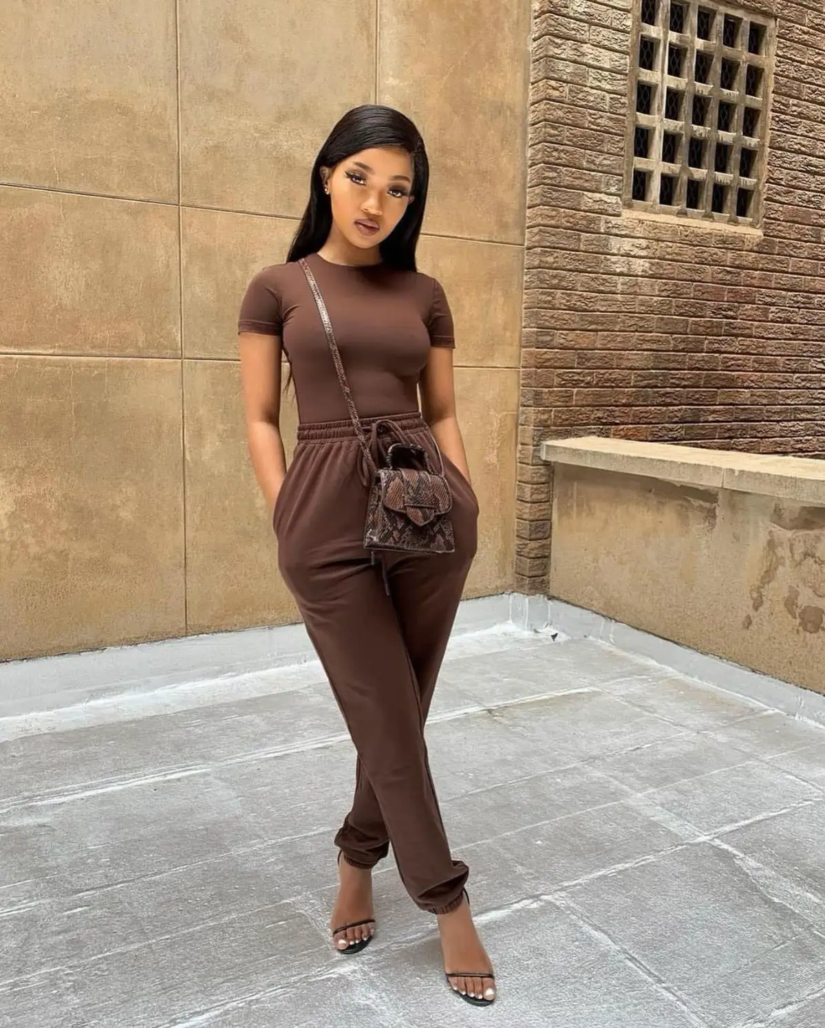 Brown Outfit Lookbook 🤎☕️  Gallery posted by BeingIsabella
