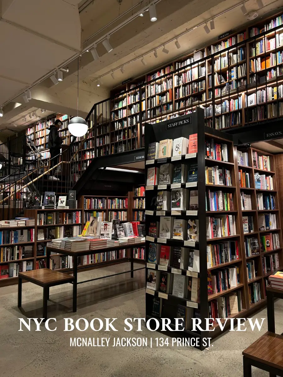 Books Bookstore: REVIEW