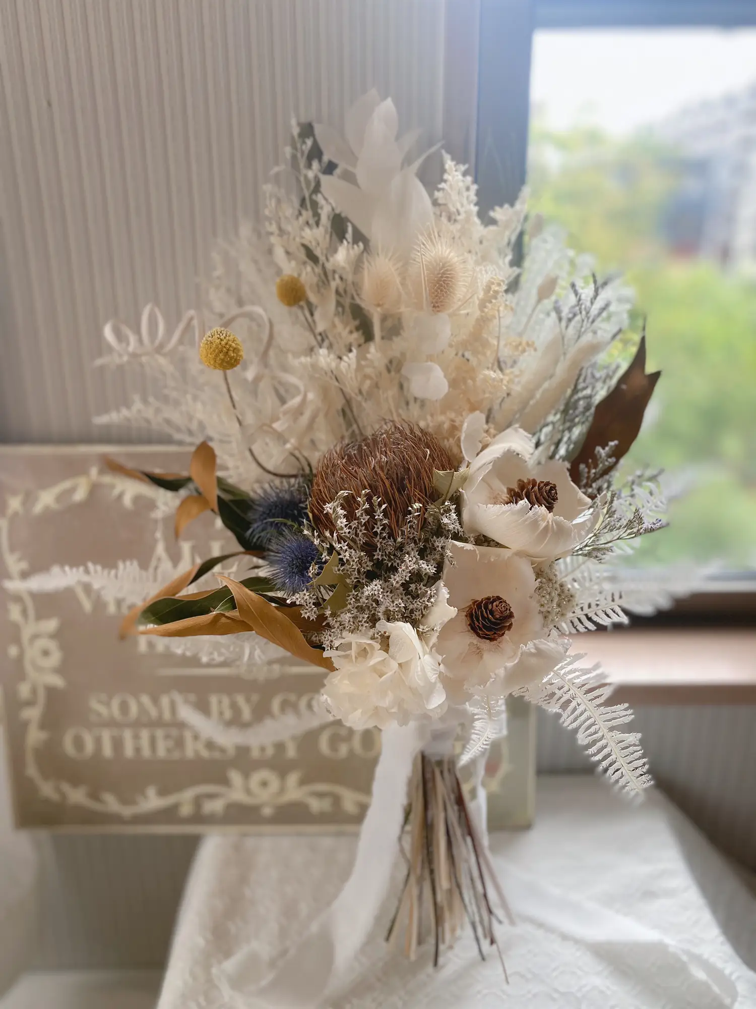 初夏のドライフラワースワッグ＊〜白い薔薇&テールリード〜38