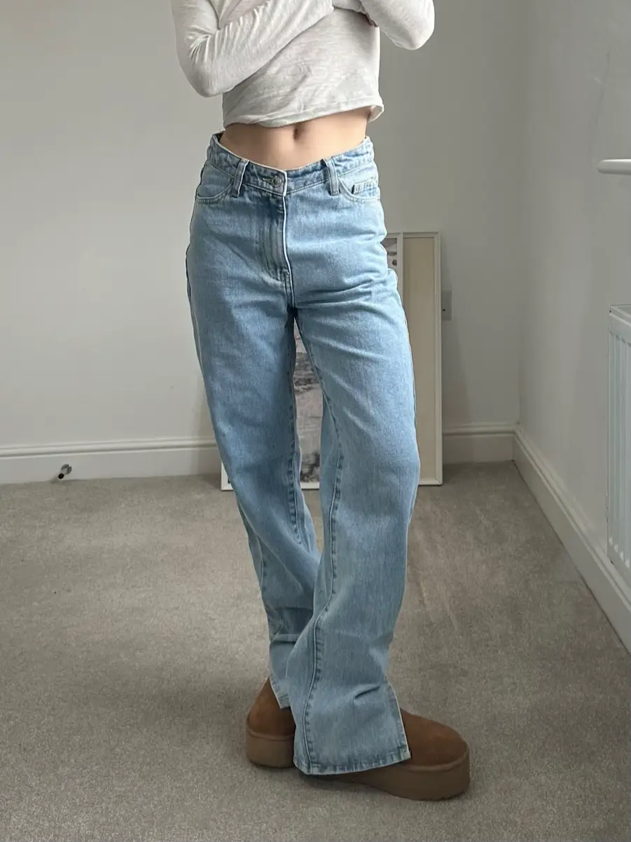 I found THE BEST PETITE JEANS 🤌🏼, Gallery posted by Lauren Seale