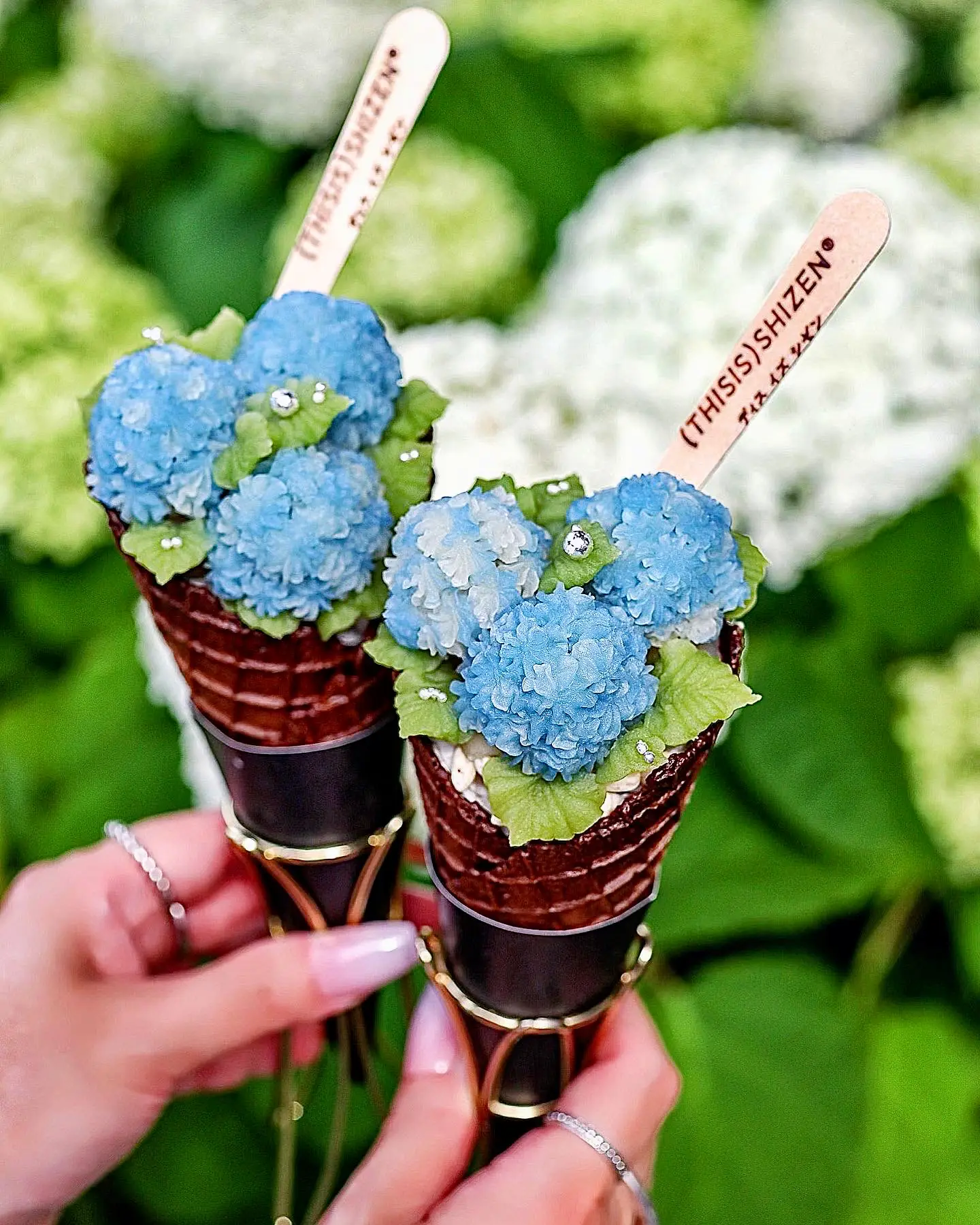 まるで紫陽花?本物そっくりのアイスクリーム?? | mitchi.1218が投稿 