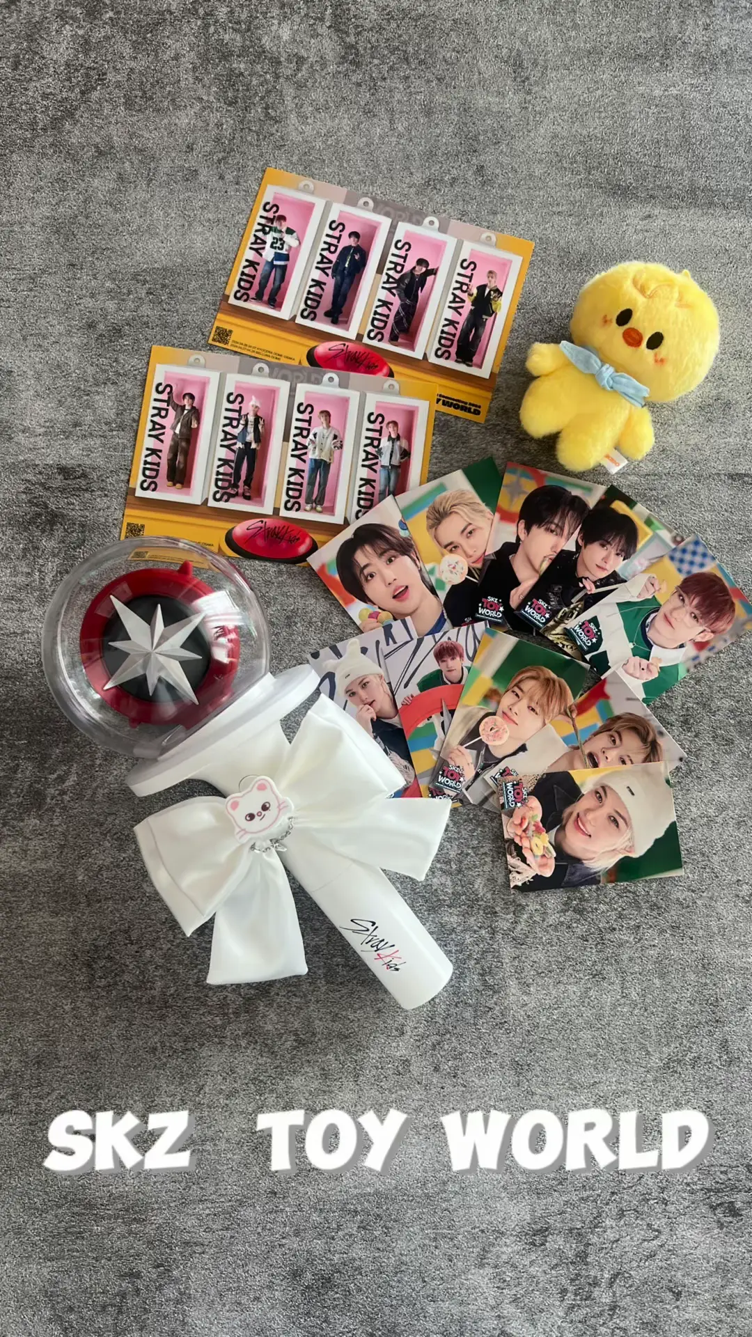 Stray Kids TOY WORLD フィリックスサインボール Stray Kids TOY WORLD フィリックスサインボール