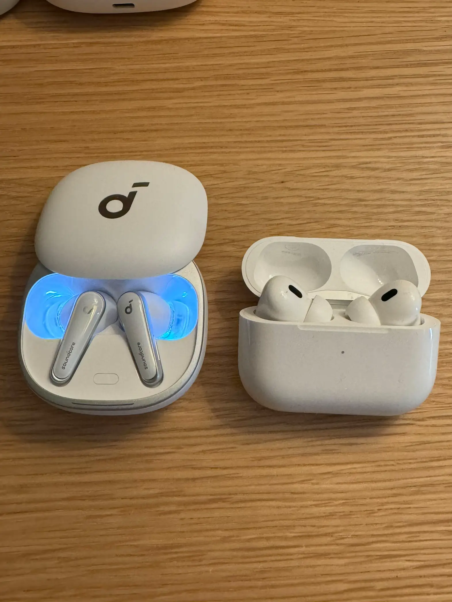 Bluetooth Earphones - Lemon8検索