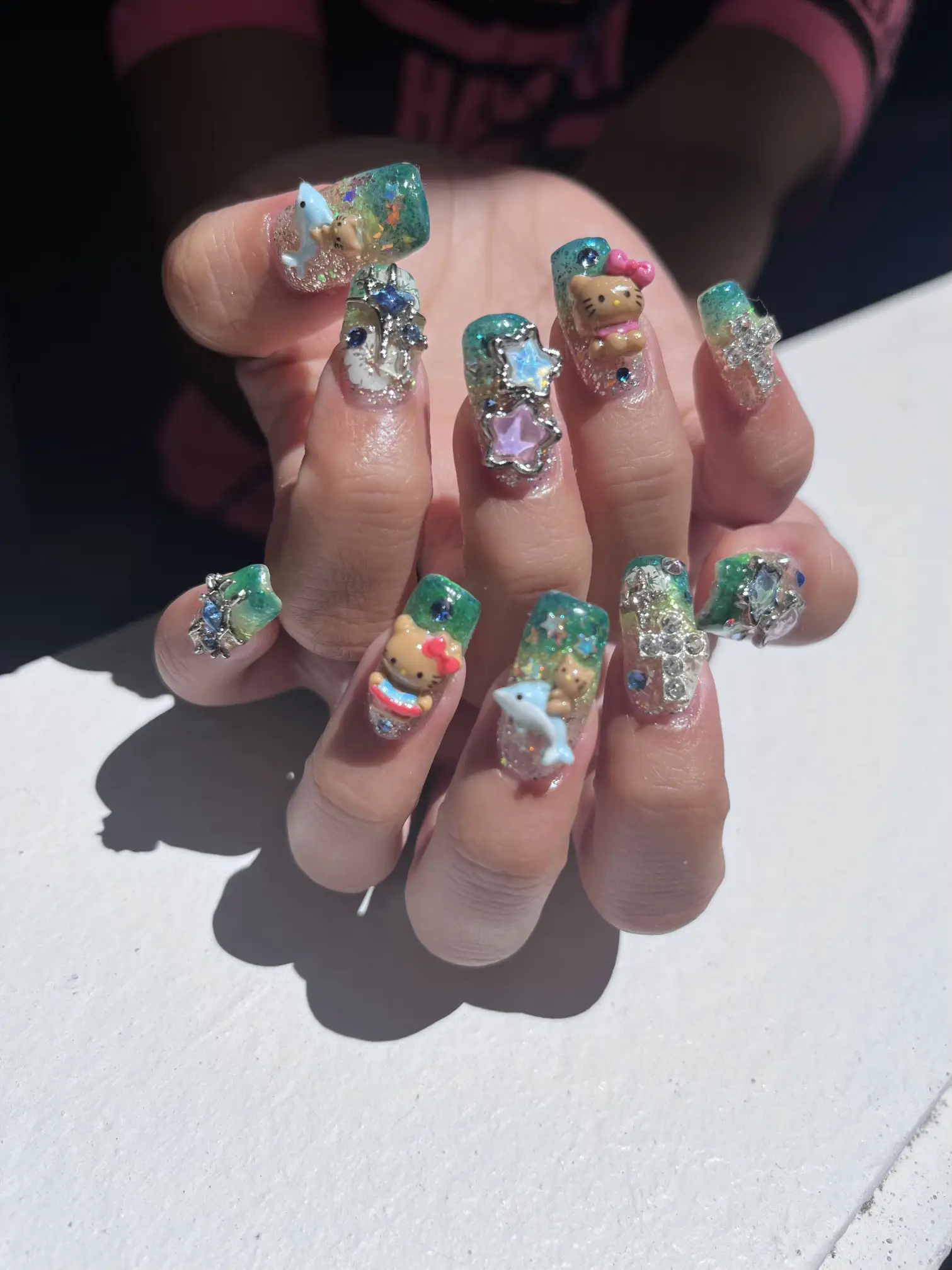 ガングロ キティ キティちゃん ガングロ 日焼け ハイビスカス ネイルシール あわただしく