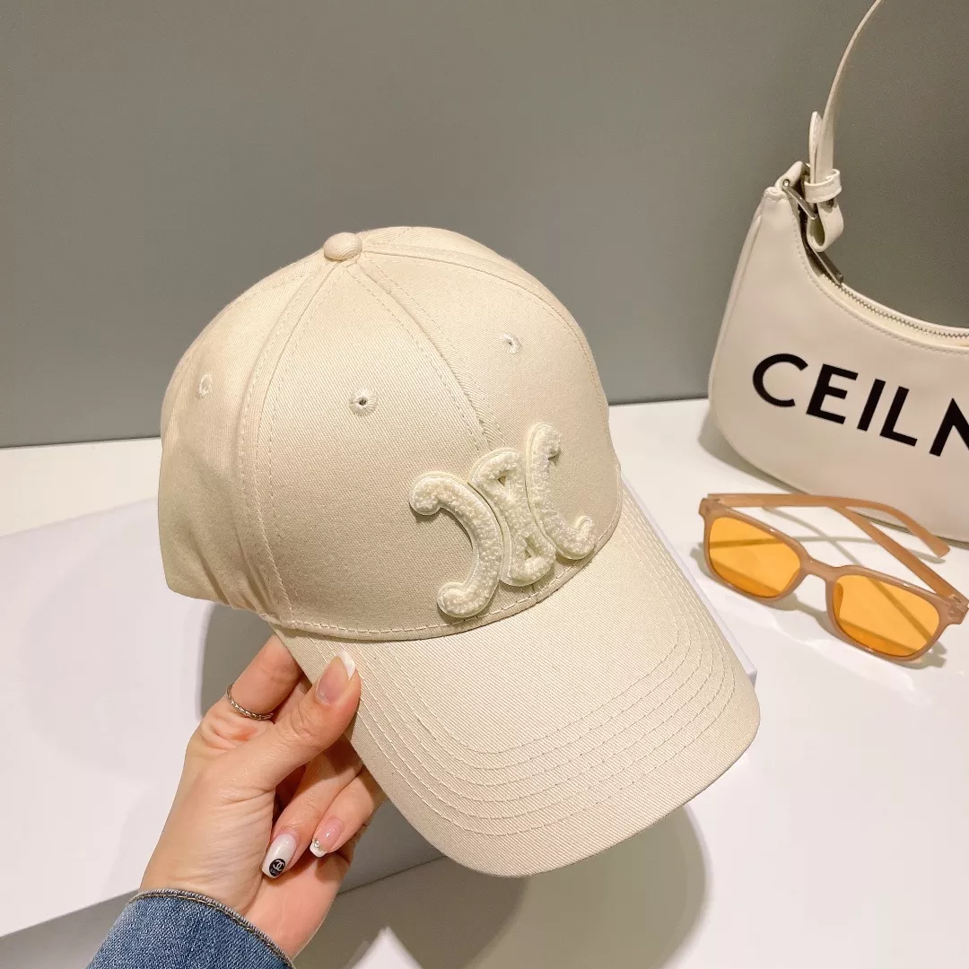 CELINE #野球帽| Gallery posted by June | Lemon8