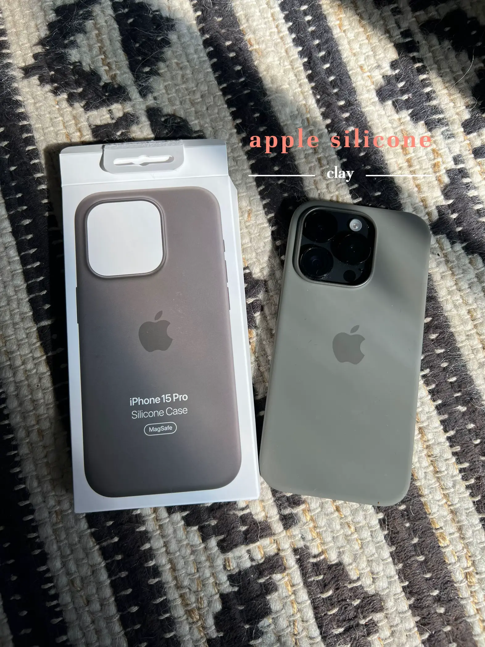 Comprar Funda Apple iPhone 15 MagSafe Silicon Guayaba