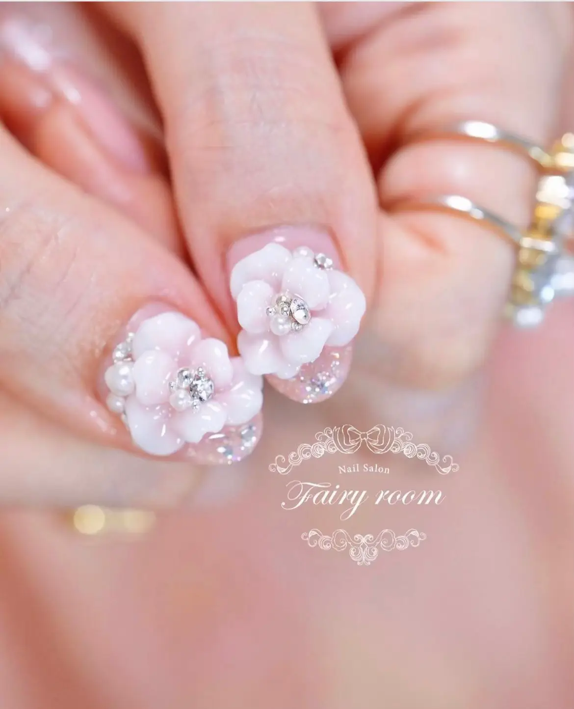 Flower made with clay gel💅🏻🌸, Gallery posted by リアジェル