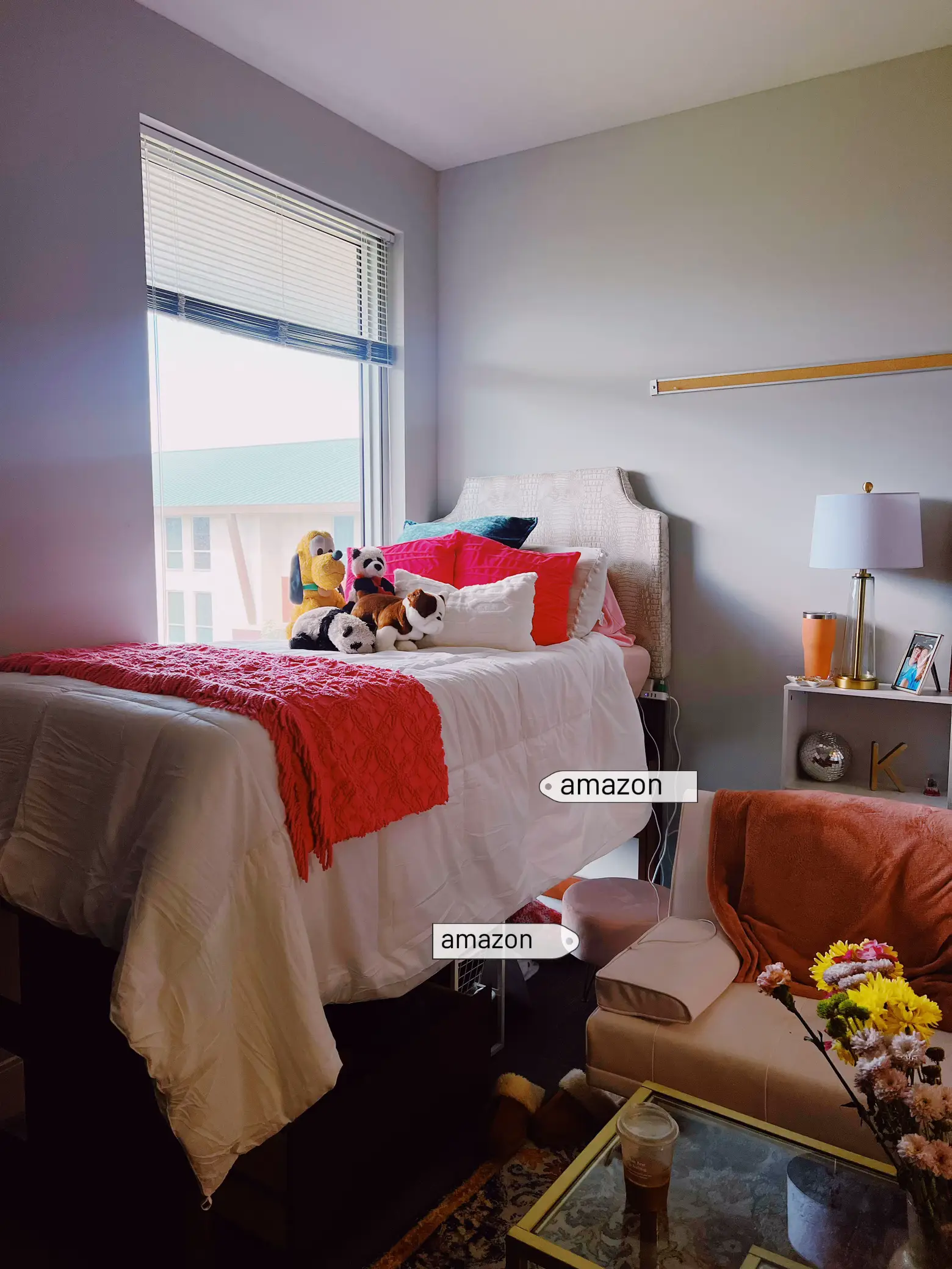 Aesthetic Vibes  College dorm room decor, Luxury room bedroom