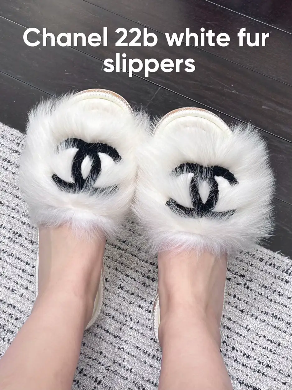 Chanel on sale furry slippers