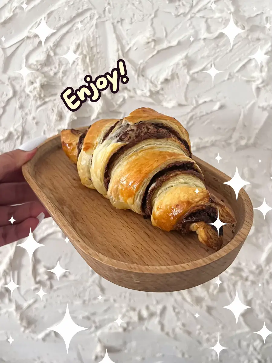 3 ingredient nutella croissants! The quickest most delicious
