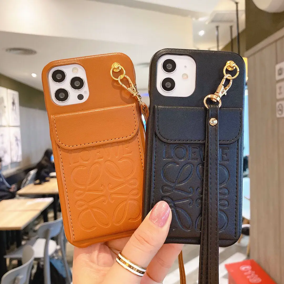 LOEWE #iPhoneケース | 多田 有香が投稿したフォトブック | Lemon8