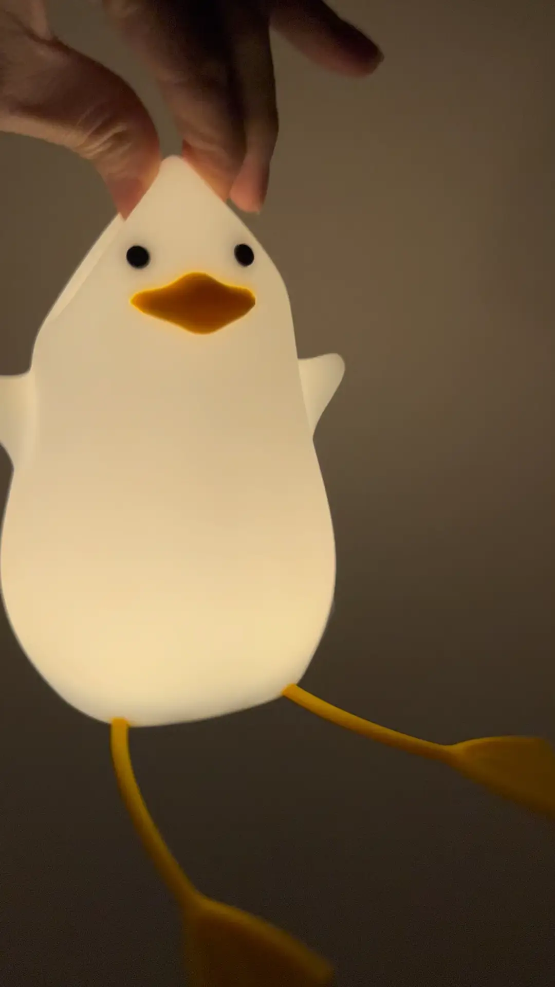 ☆かわいいアヒルライト　癒し　ぷにぷにした触り心地　ランプ 楽天市場】アヒル ライト ナイトライト 充電式 照明 テーブルランプ