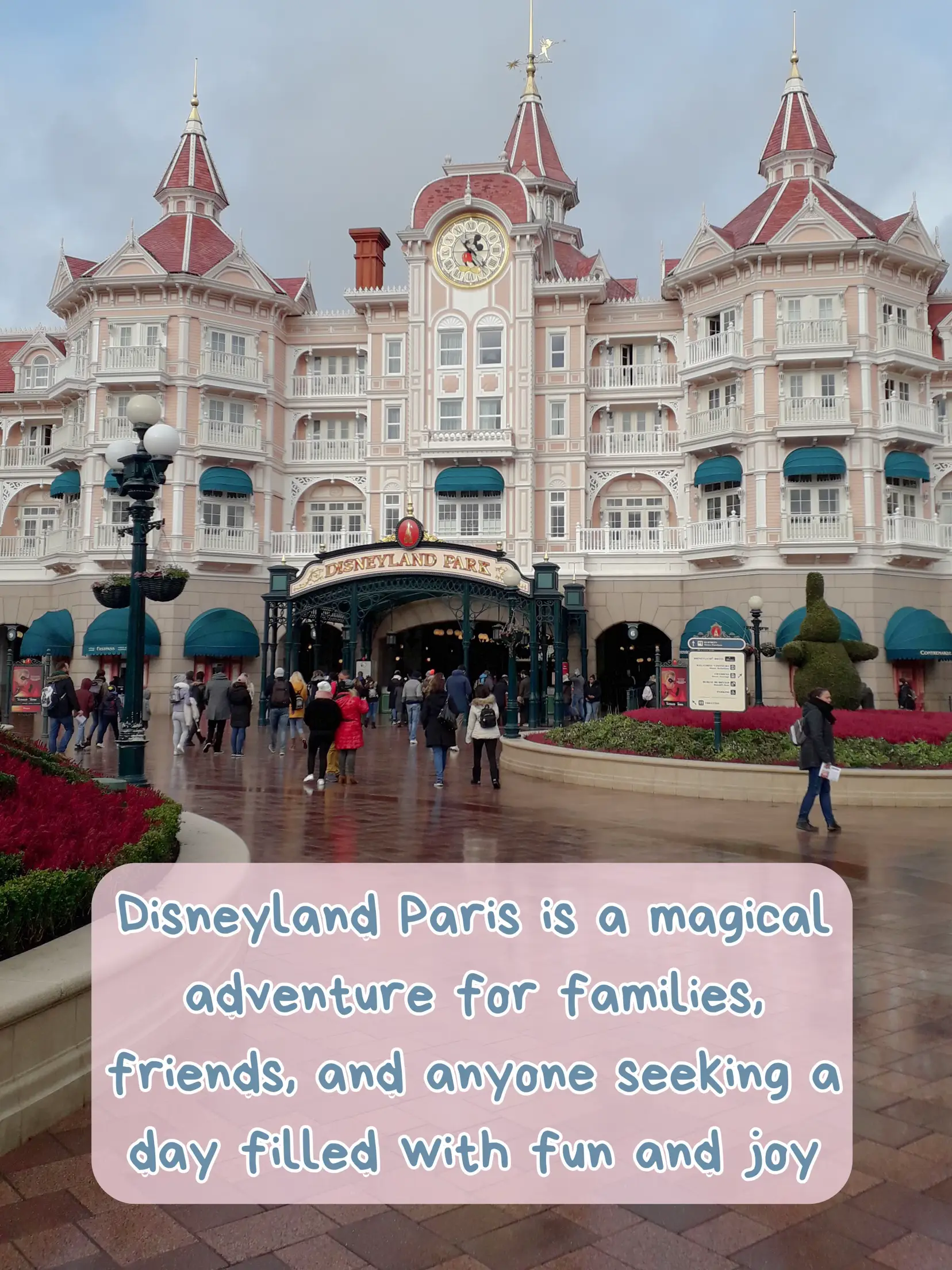 Channeling My Inner Disney Princess: Disneyland Paris Theme Park Outfit  Ideas, Fashionmate