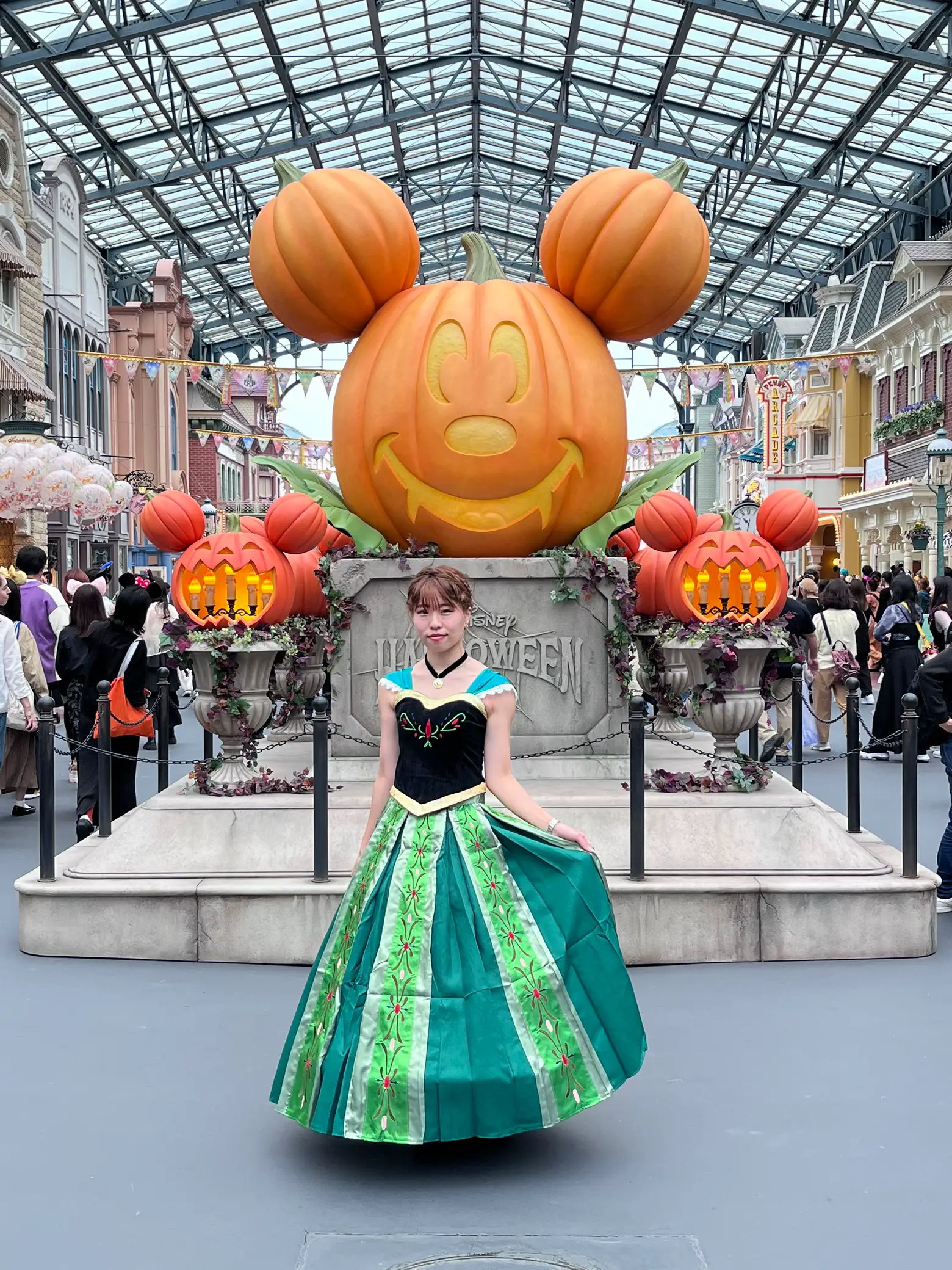 【Disney Traditions】ミッキー パンプキン コスチューム Amazon.co.jp: 【Disney Traditions】ミッキー パンプキン