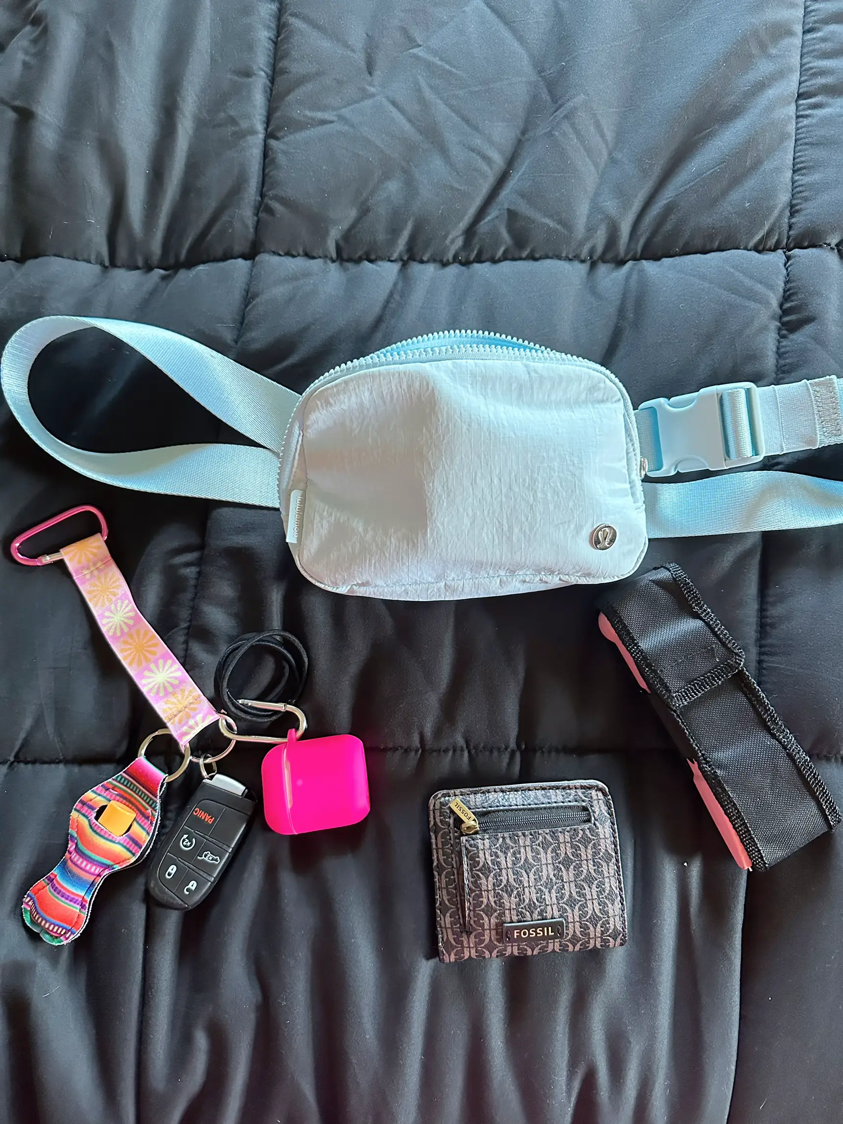 What's in my Lululemon belt bag  Gallery posted by Jenna Curry