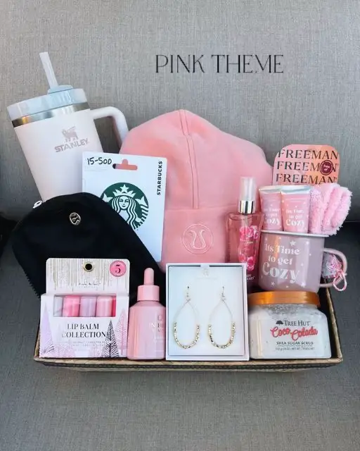 Vanilla mini Stanley 🍨  Cute coffee cups, Christmas gift baskets diy,  Cute cups