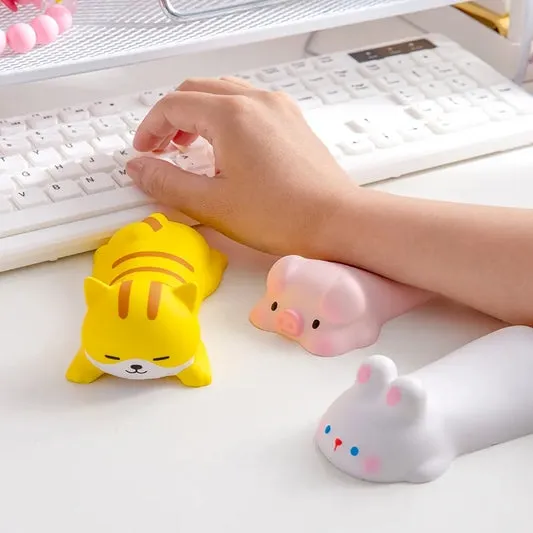 Cute Hello Kitty Mouse Pad Wrist Support, Hello Kitty Desk Accessories  Office Supplies Stuff, Kawaii Mousepad Ergonomic Mouse Pad with Wrist Rest  for Office Desk Computer Laptop Cat Anime Mouse Pad 