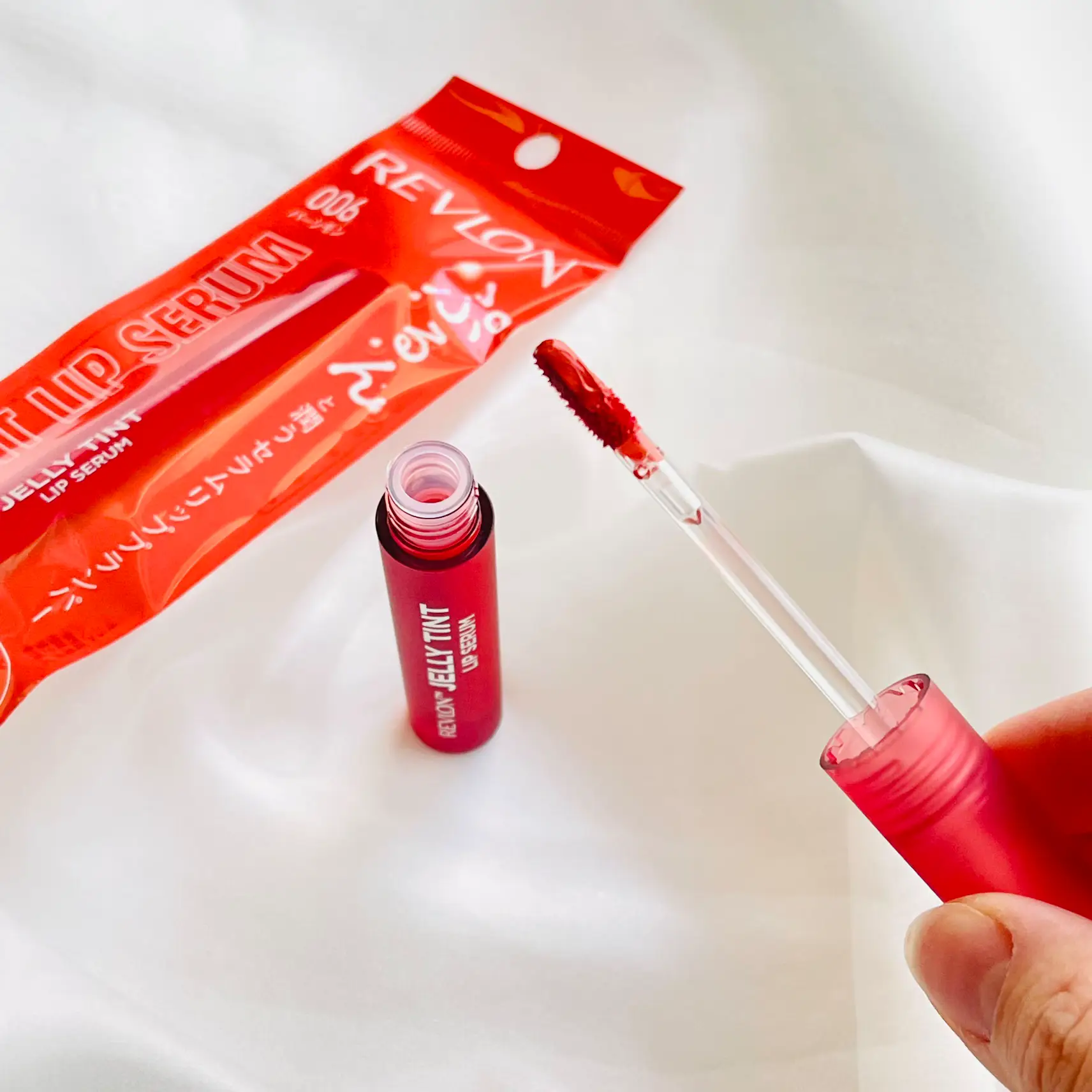 Revlon Jelly Tint Lip Serum Gallery posted by りぃさん Lemon8