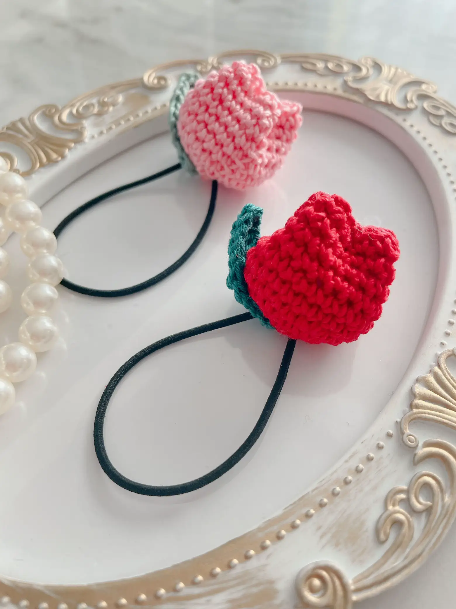 チューリップ畑のうさぎちゃんハートレジンヘアゴム 2024年の