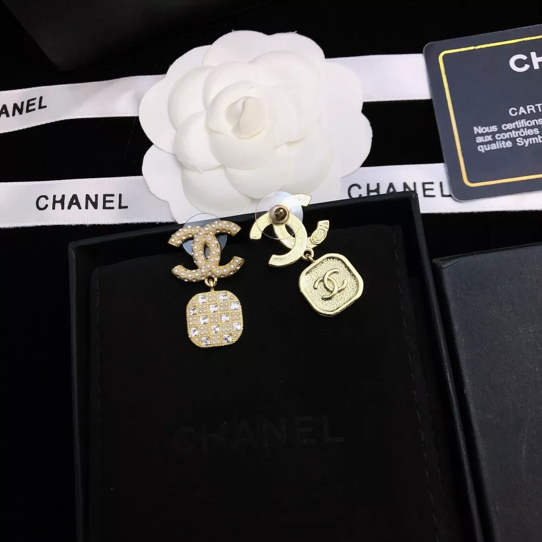 CHANEL💕 美品✨ #ピアス | Janel Kellyが投稿したフォトブック | Lemon8