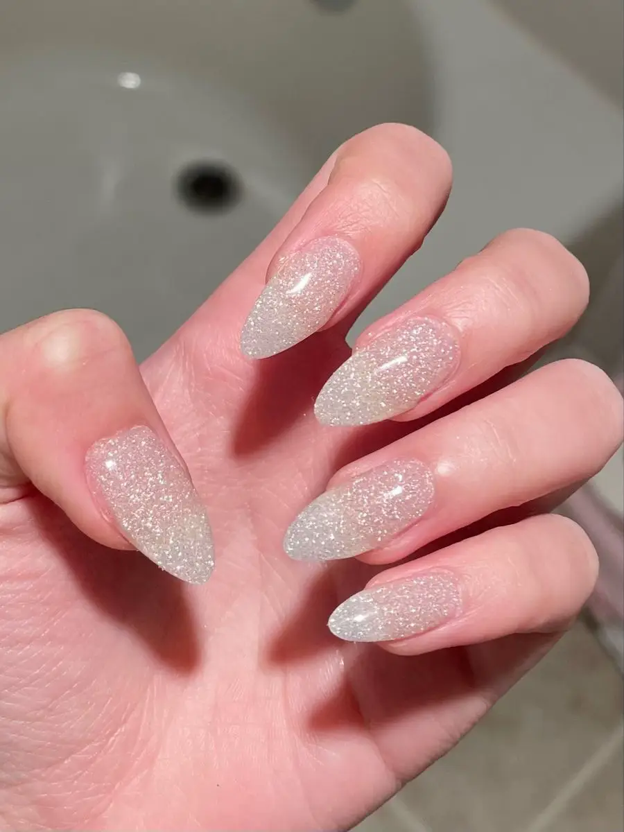 Witch nails should I get for prom Gallery posted by Ari ️ Lemon8
