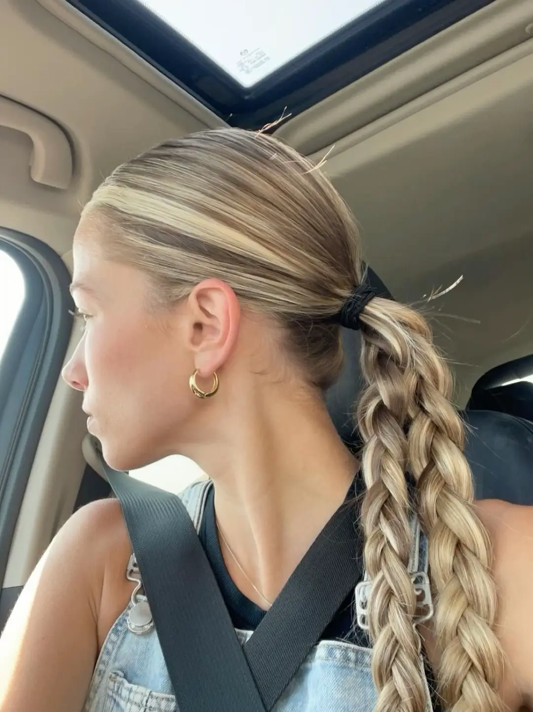 🩷Sleek back braided ponytail with many braids 🩷 Amy always comes