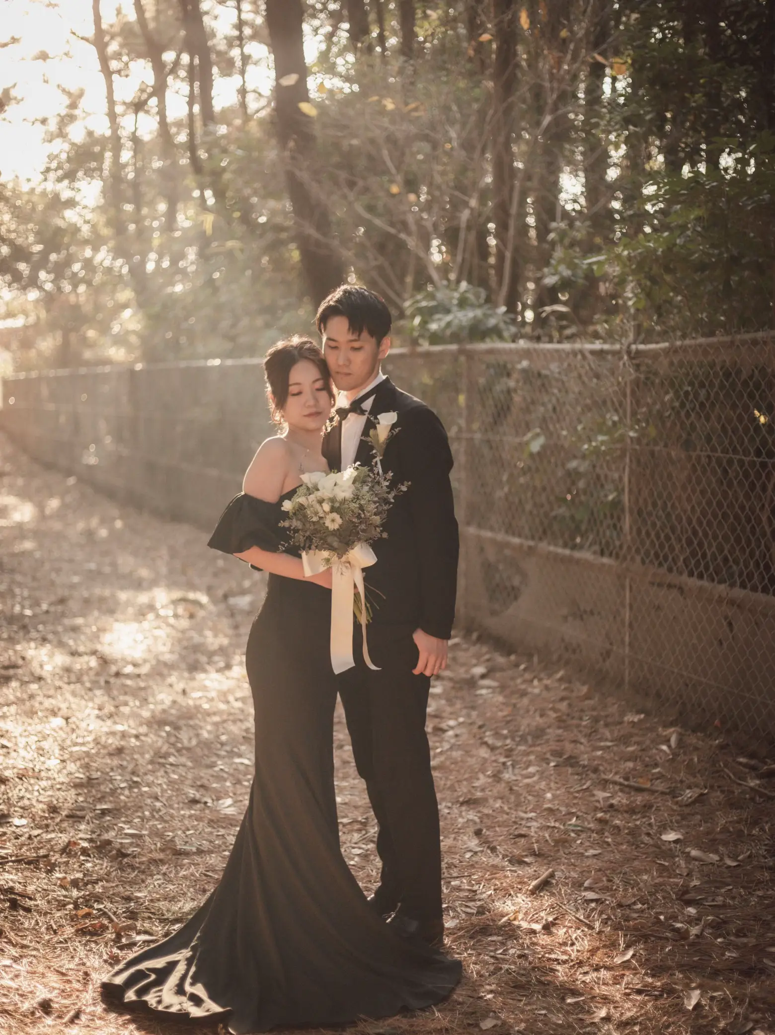 結婚式前撮り】ブラックドレスで大人シックなスタイルに！ | CHAMY