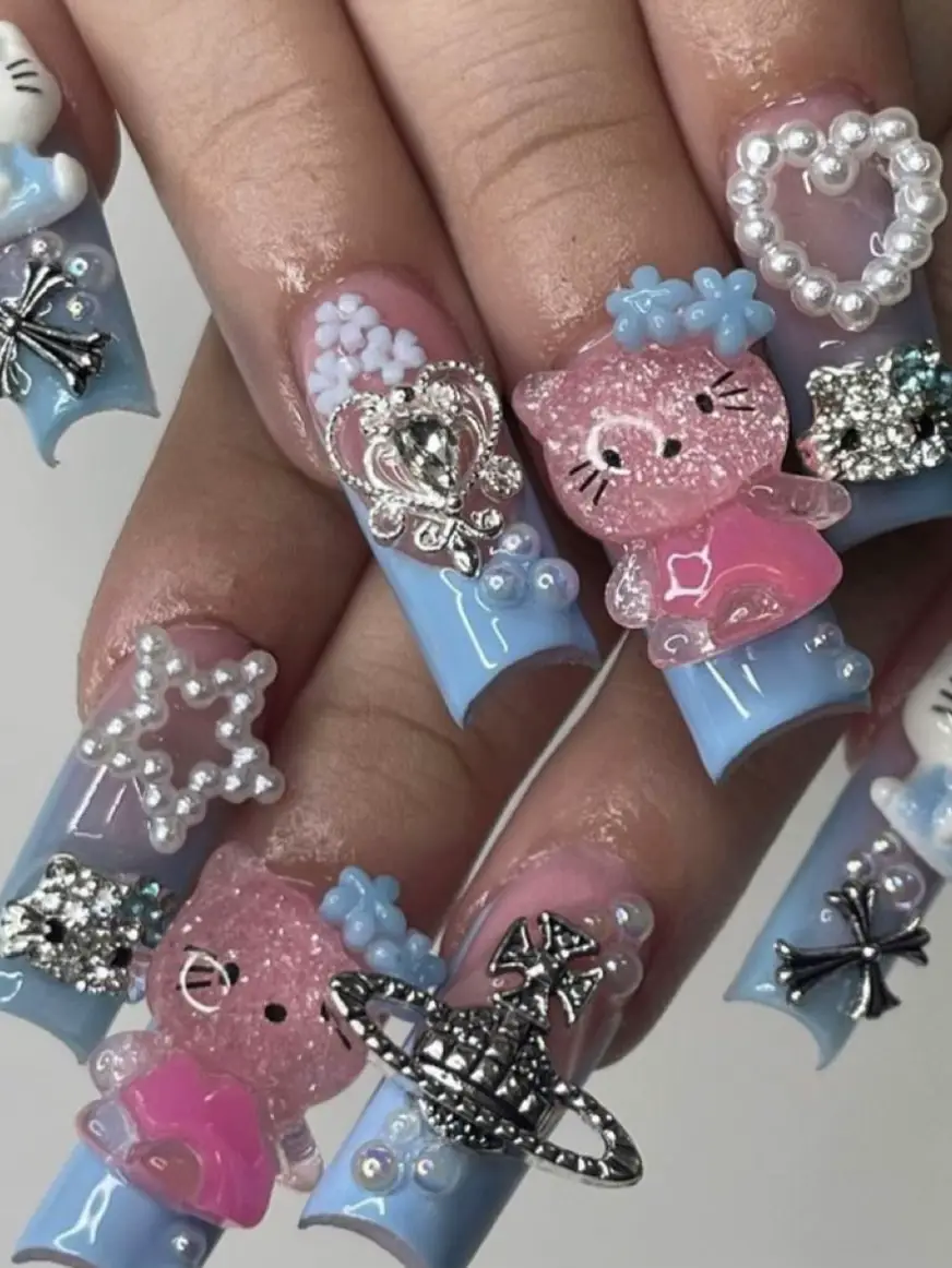 sanrio junk nails i did recently :) : r/Polygel