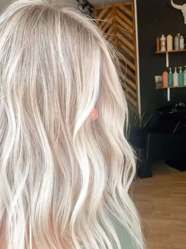 The Green Room hair lounge - SCANDINAVIAN BLONDE. Straight or wavy this  colour looks incredible so clean and fresh, what's your favourite???  #scandinavianblonde #icyblonde #blonde #babylightsandbalayage  #straightvscurly #schwarzkopf #thegreenroom77