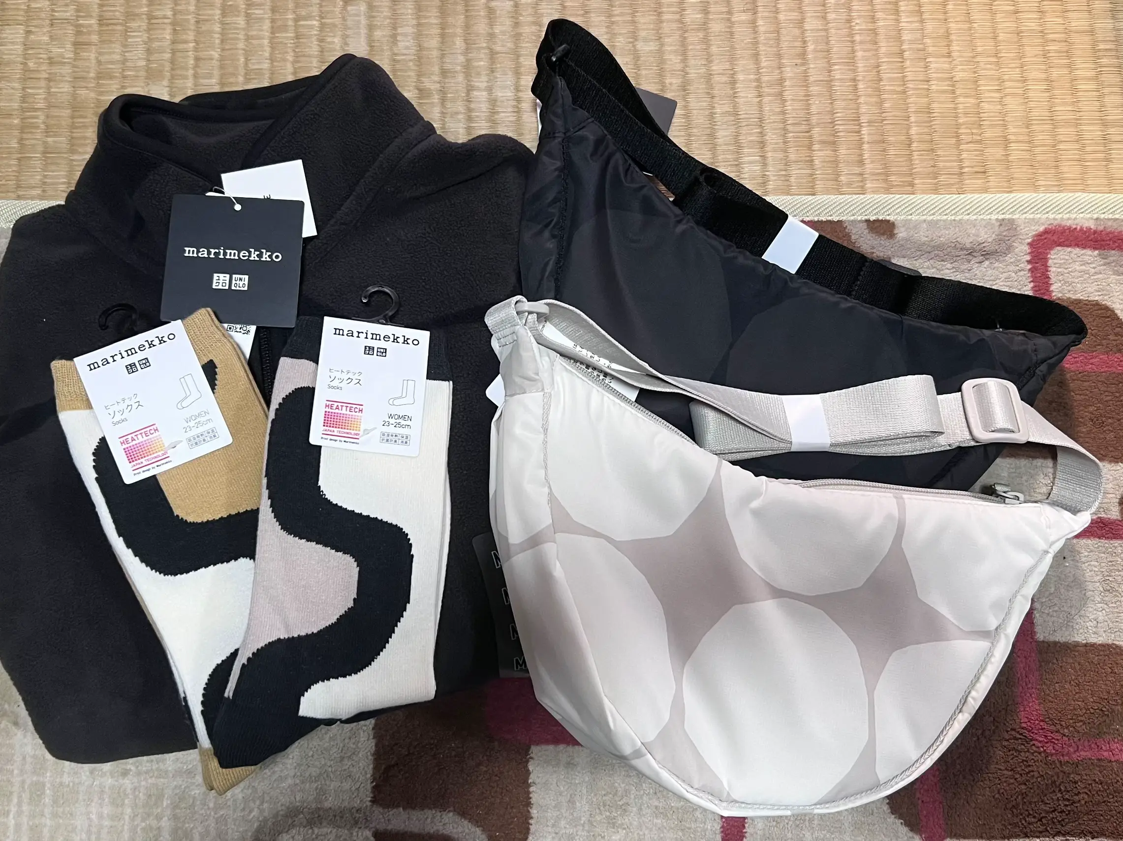 新品 ユニクロ マリメッコ 靴下 ソックス UNIQLO Marimekko - レッグウェア