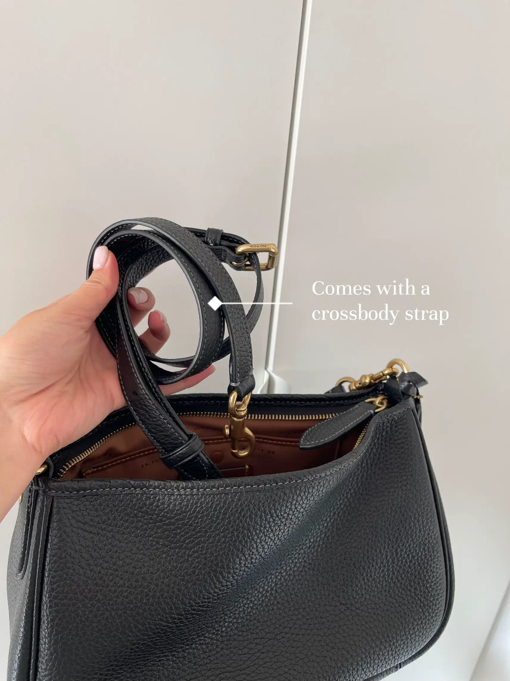 COACH Soft Pebble Leather Cary Crossbody  Green One Size: Handbags