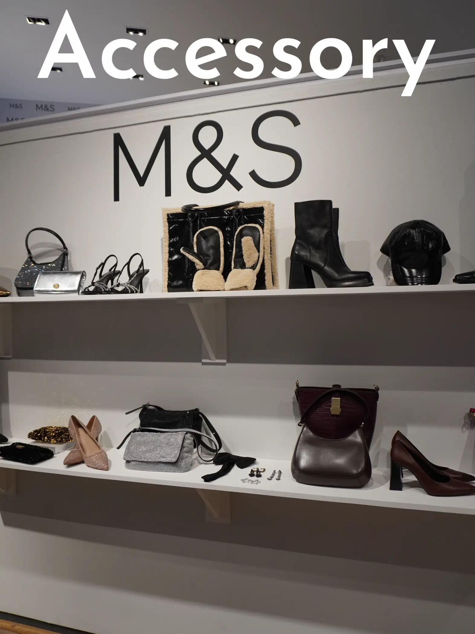 DITL at M&S Fashion Week | Julianna Freskoが投稿したフォトブック